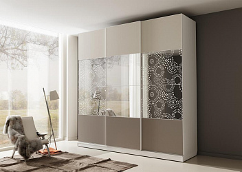 Шкаф купе 3-х дверный "Нова Континент-13"